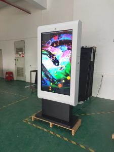 Commercial LCD Displays