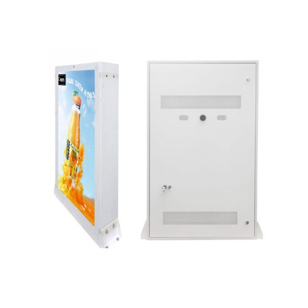 Custom Outdoor LCD Signs