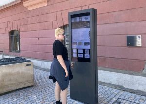 LCD Digital Signage Outdoor
