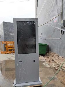 Large LCD Display Outdoor