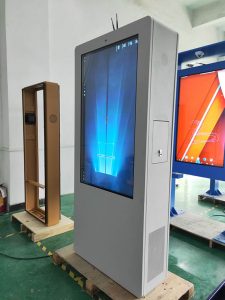 outdoor digital signage companies