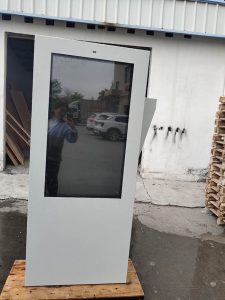 Outdoor LCD Display Price