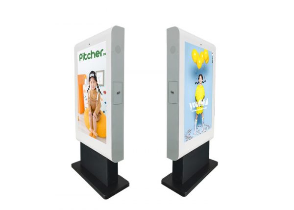 Outdoor Lcd Display Kiosk