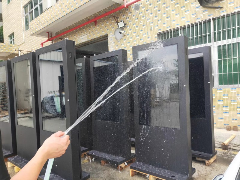 outdoor digital signage display - image 4