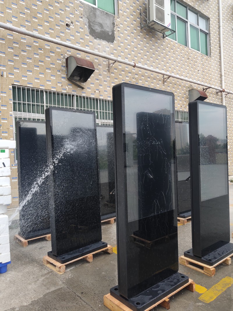 outdoor advertising kiosk - image 10