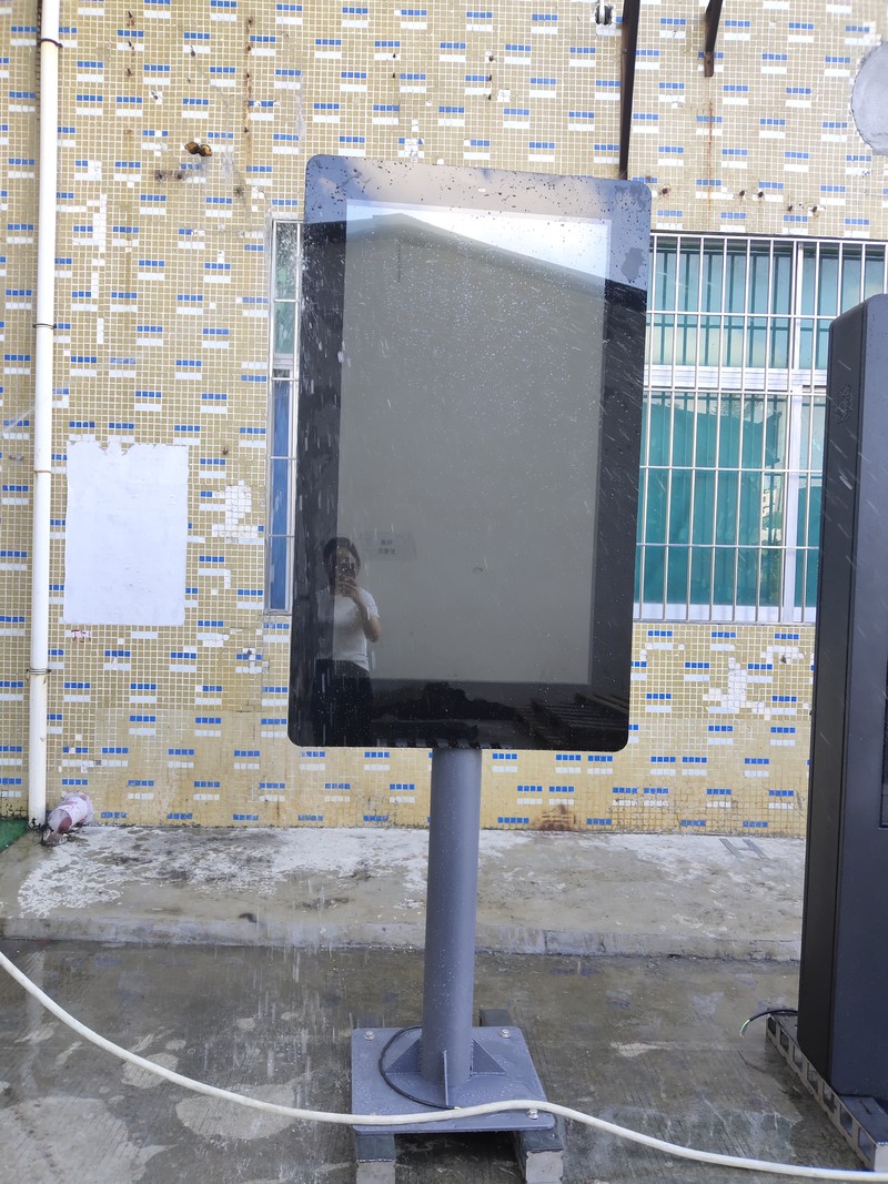 outdoor digital information display - image 7