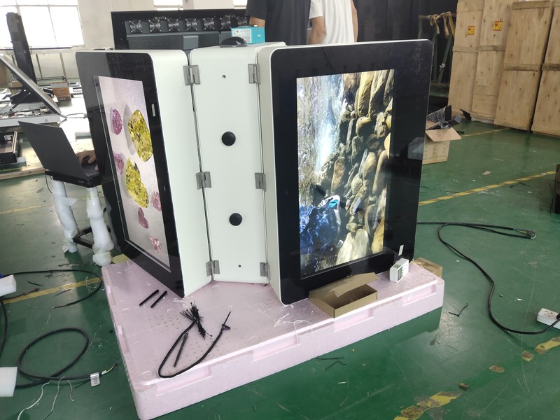 outdoor digital signage display - image 6