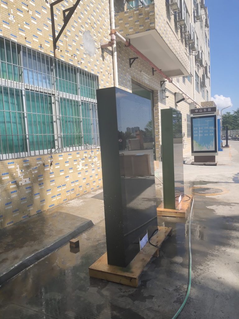 LCD Digital Signage Maintenance and Care Methods - Figure 1