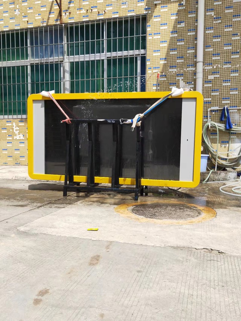 Which Components Wear Out First in Outdoor Digital Signage? Common Wear Parts and Lifespan Extension Methods - Figure 2